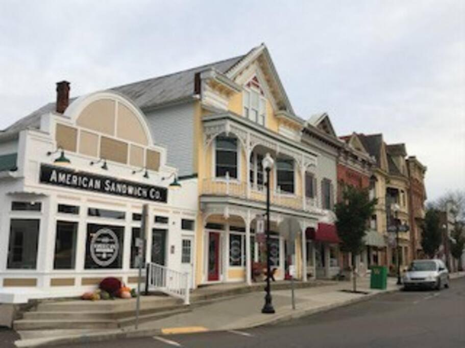 Small Town Hideaway Wyalusing ภายนอก รูปภาพ