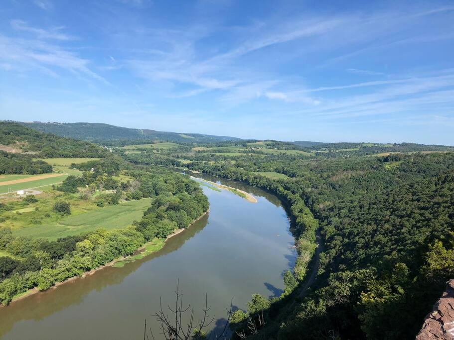 Small Town Hideaway Wyalusing ภายนอก รูปภาพ